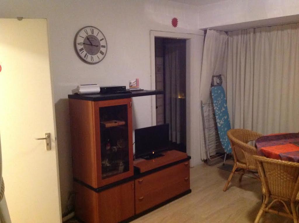 Studio Oostende Budget Lägenhet Exteriör bild