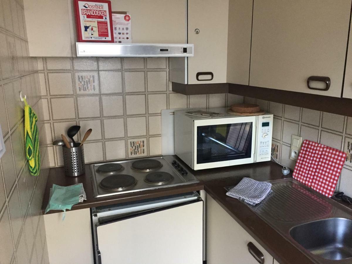 Studio Oostende Budget Lägenhet Exteriör bild