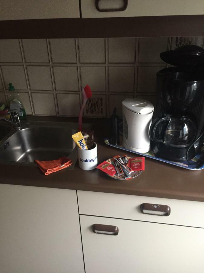 Studio Oostende Budget Lägenhet Exteriör bild